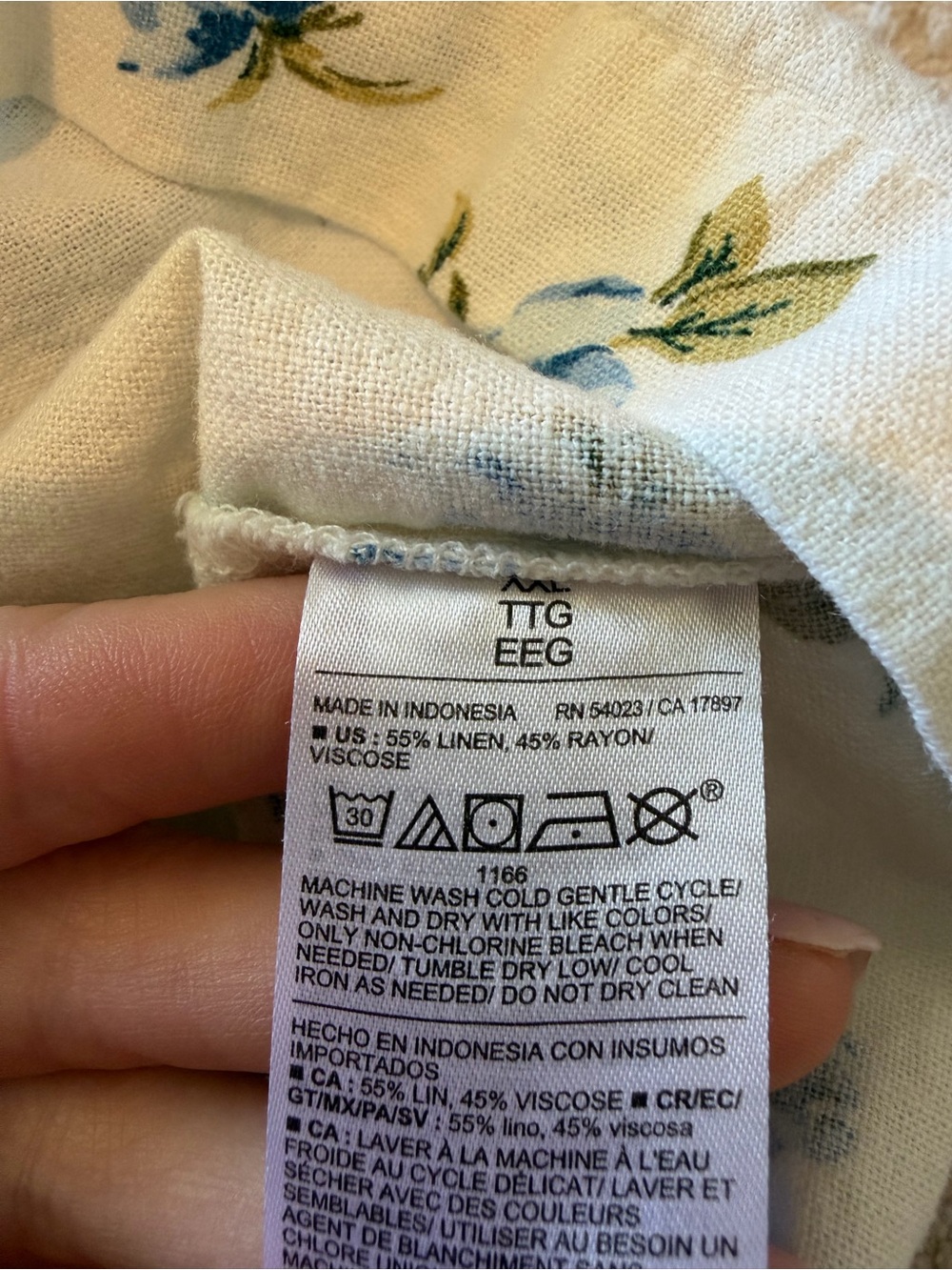 Old Navy White Blue Floral Linen Blend Tank Top XXL Cottagecore Sleeveless - Picture 5 of 8